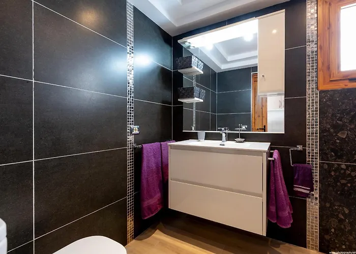 Port Royale 150 アパート アロナ